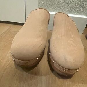 Women’s clogs size 40